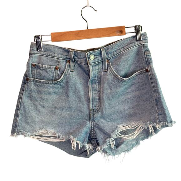 Levi's 501 Premium Light Wash Denim Cut-Off Shorts - size 26 - Picture 1 of 6